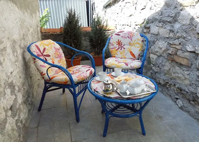 Tiny House With A Big Heart Postumia